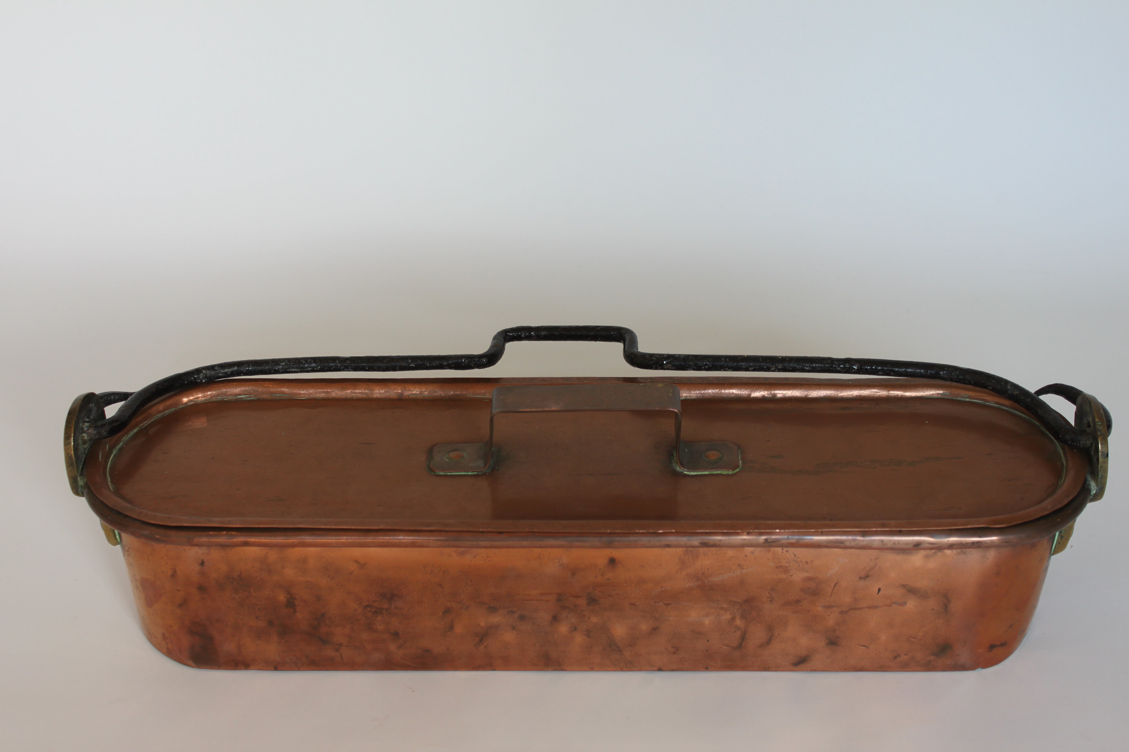 Antique French Copper Fish Kettle with Lid (Poissonnière) — c.1880–1920