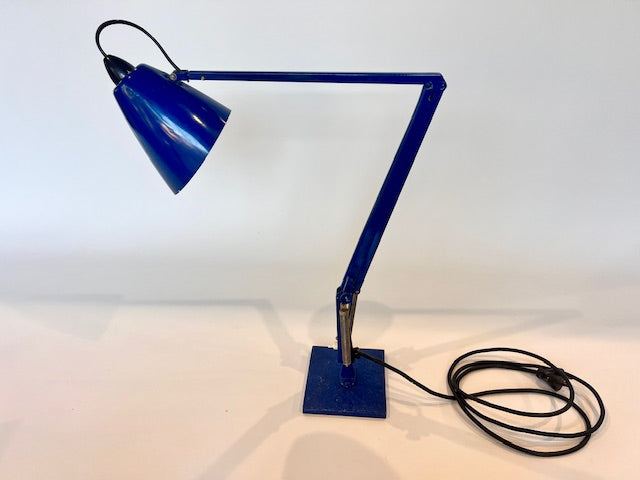 planetk_midcentury_lamp_blue