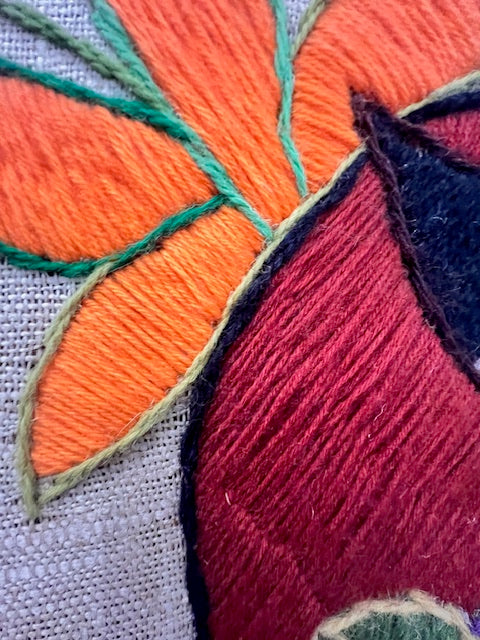 aloi_pilioko_original_tapestry_detail